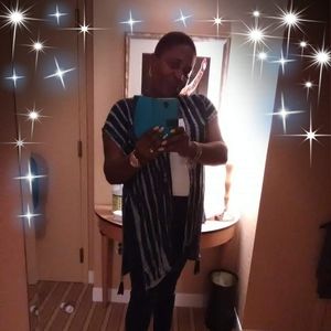 Meet your Posher, Jenell